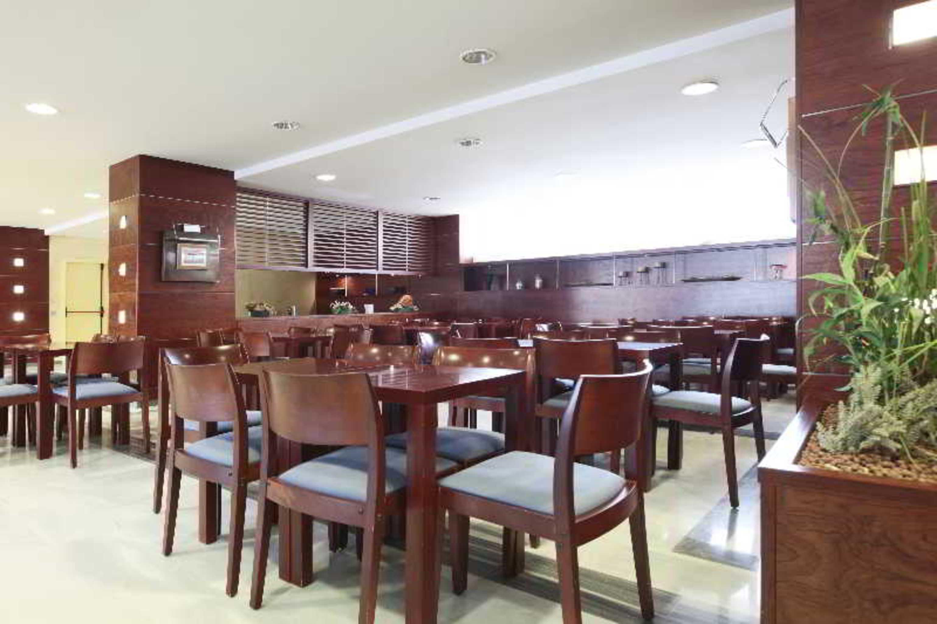 Prestige Sant Marc Hotel Roses Exterior photo