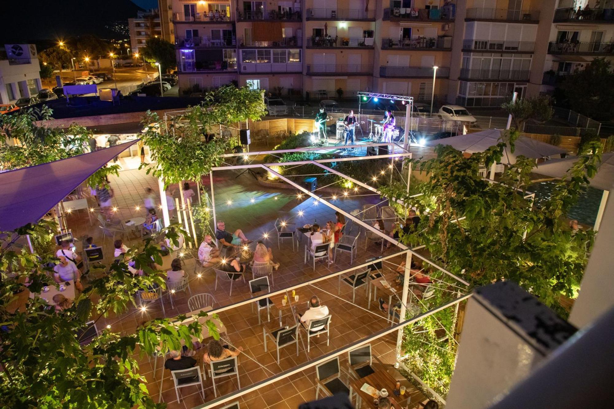 Prestige Sant Marc Hotel Roses Exterior photo