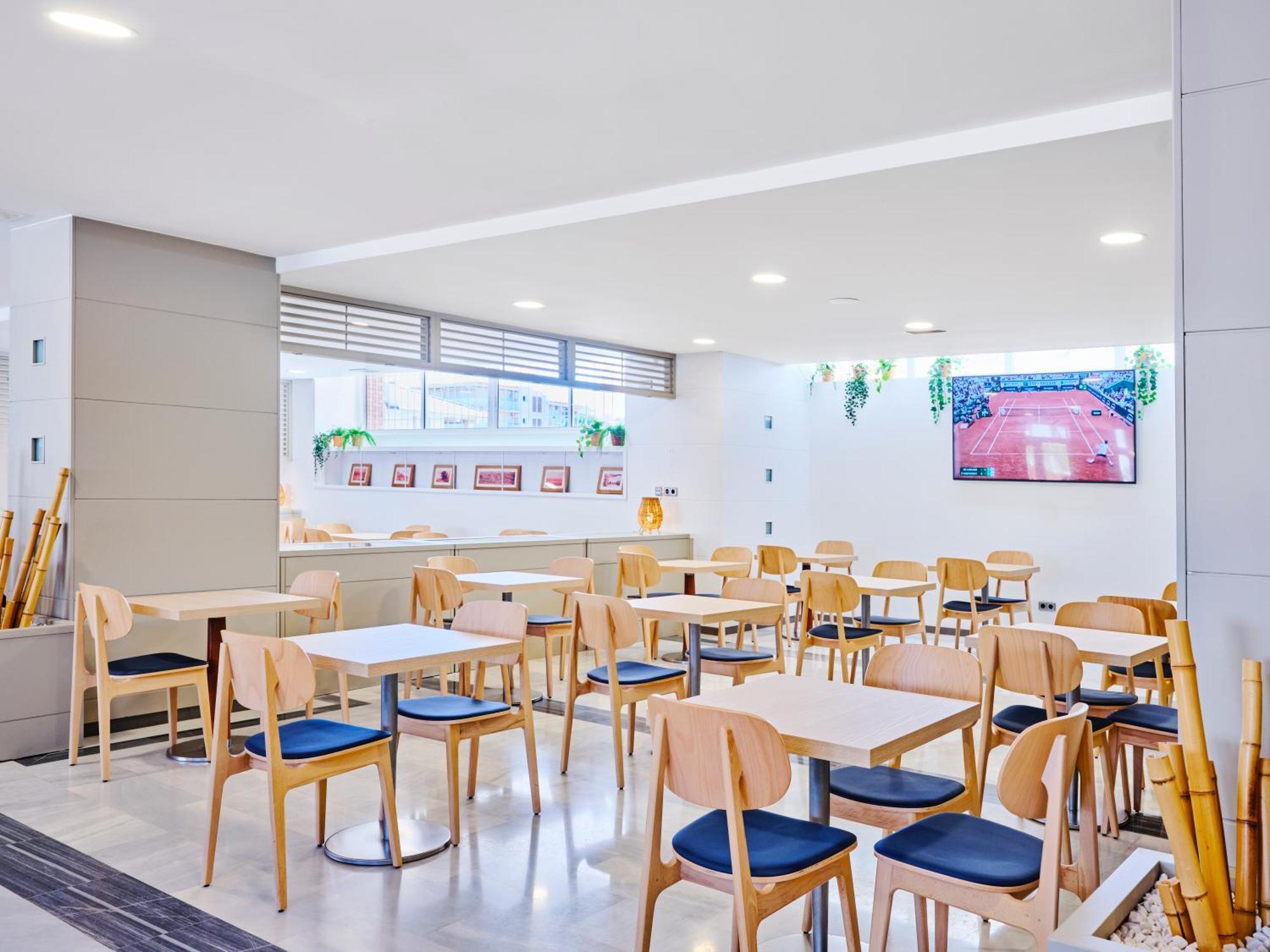 Prestige Sant Marc Hotel Roses Exterior photo