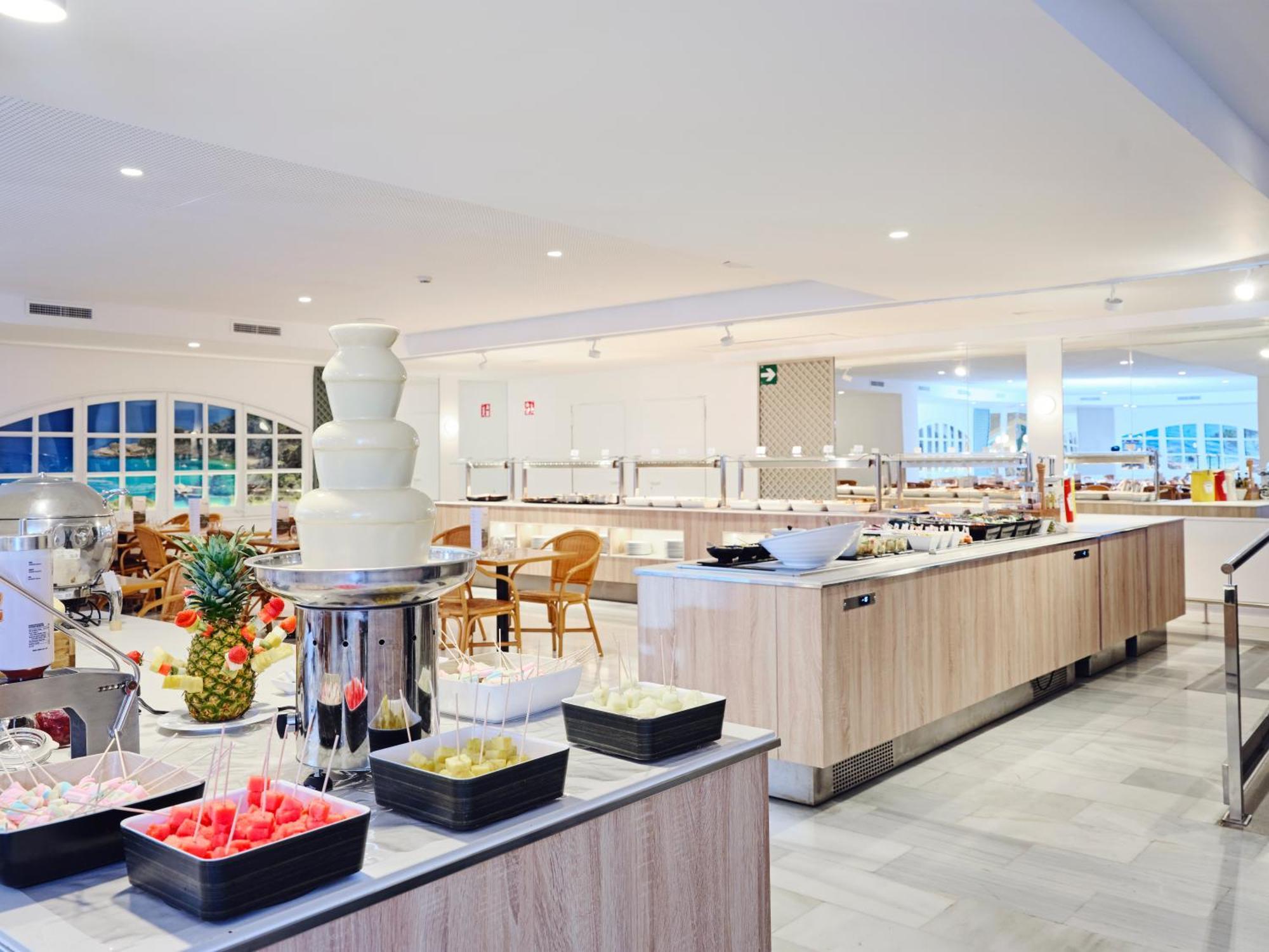 Prestige Sant Marc Hotel Roses Exterior photo