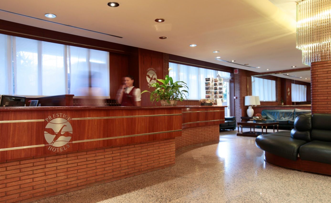 Prestige Sant Marc Hotel Roses Exterior photo